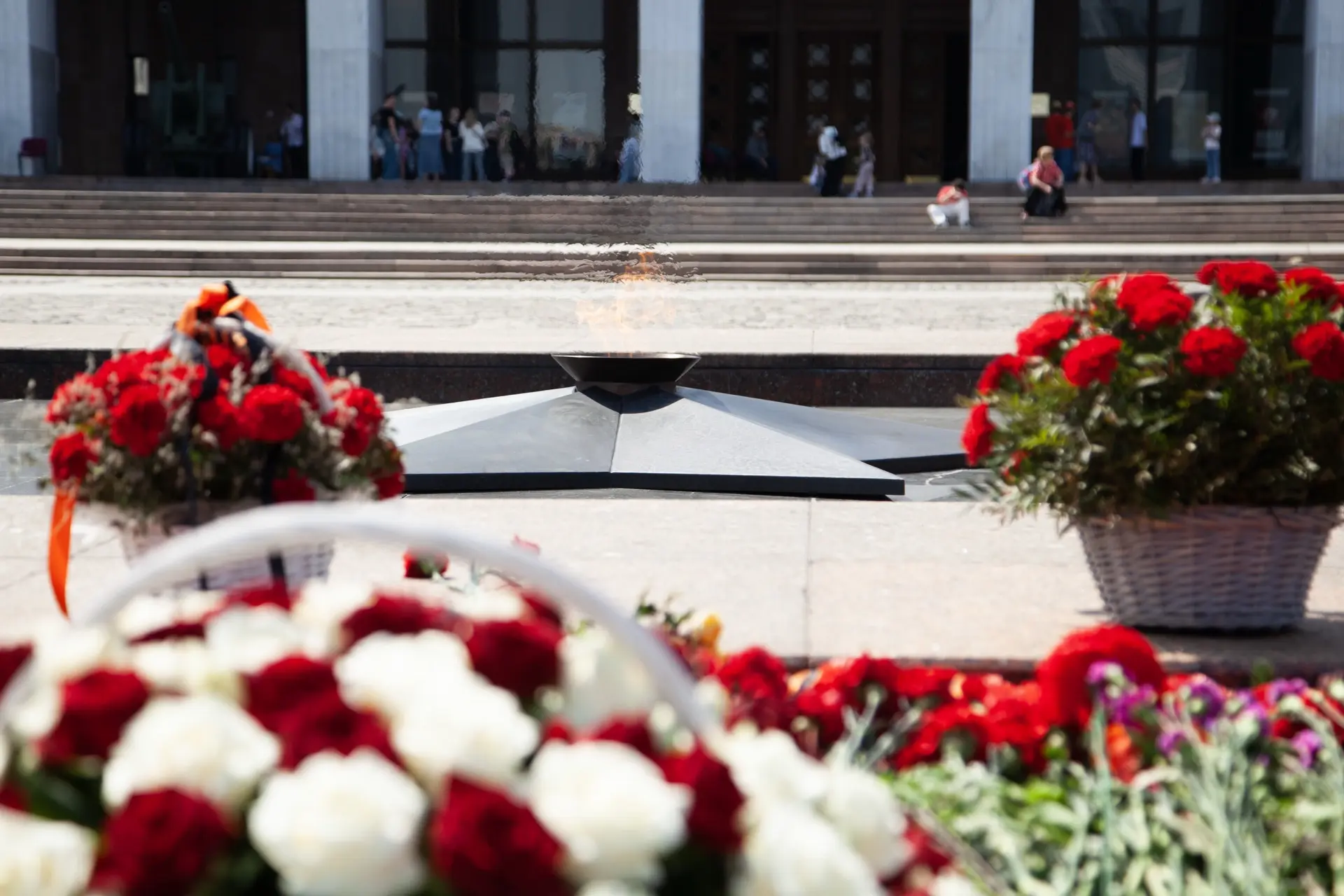 Сегодня — День Победы! Самый важный, самый светлый и самый грустный праздник на земле 🕯️