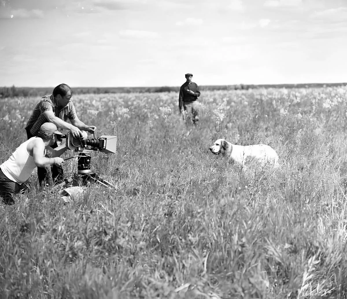 Во время съёмок фильма «Белый Бим Чёрное ухо», 1976 год.