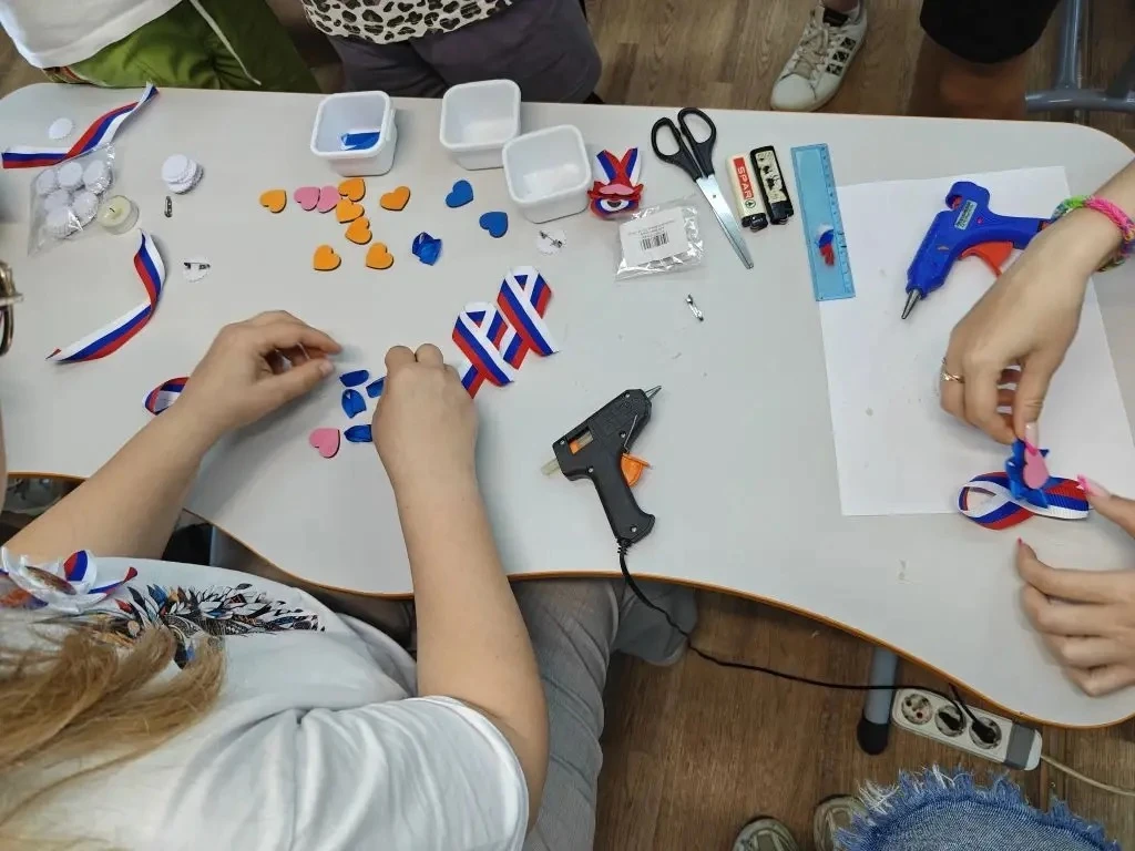 🇷🇺 Творческий мастер‑класс «Я люблю Россию»!
