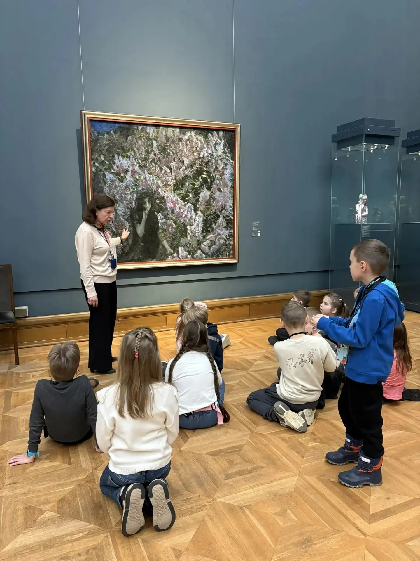 👩‍🎨15 апреля — Всемирный день искусства!  📍Новаторов, 34к1  🎨Дата выбрана не случайно: в этот день в