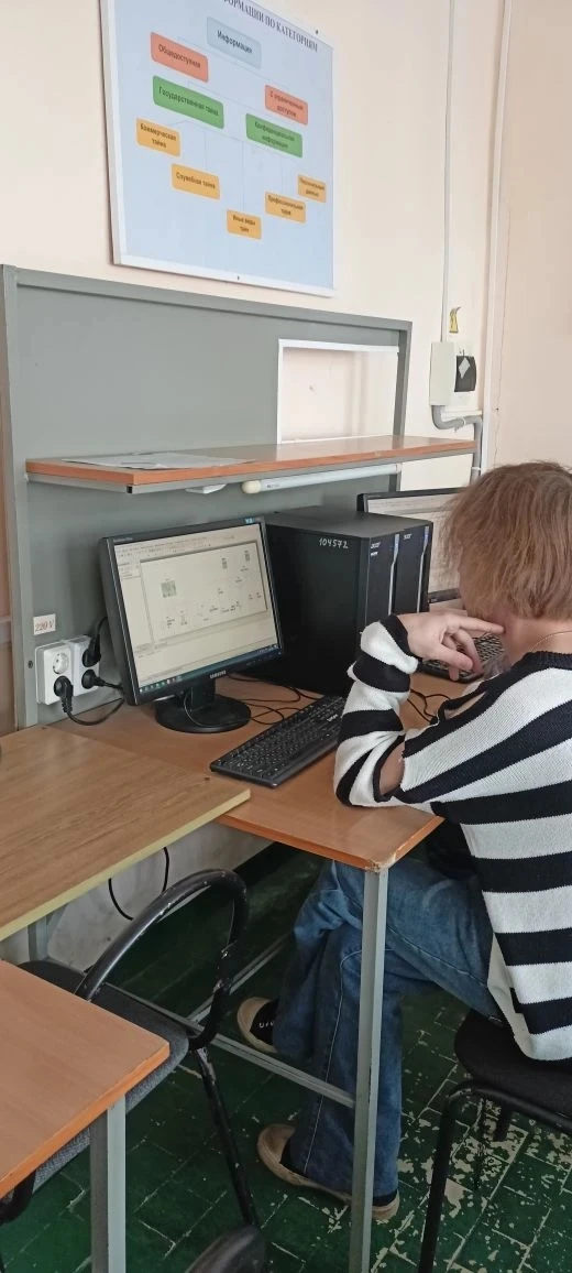 Дайджест событий Фестиваля 🛠️   Коротко о том, как прошли три главных события:  ⚡ Олимпиада по физик