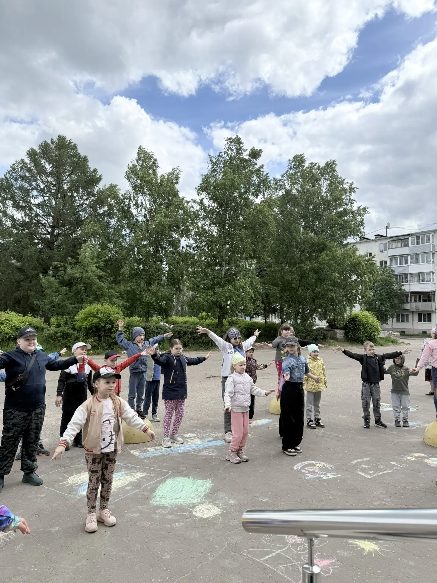 🎈🌞 В МБУ «Дворец культуры посёлка Литвинки» прошла праздничная программа «Праздник де...