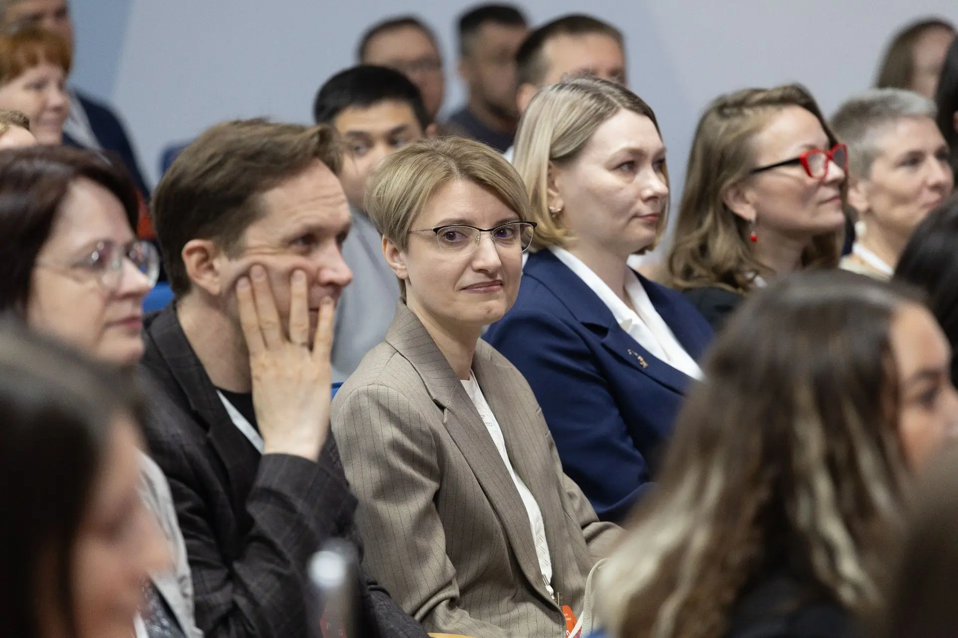 Сургутский бизнес-форум объединил предпринимателей  Более 100 участников из Сургута, Нефтеюганска и 