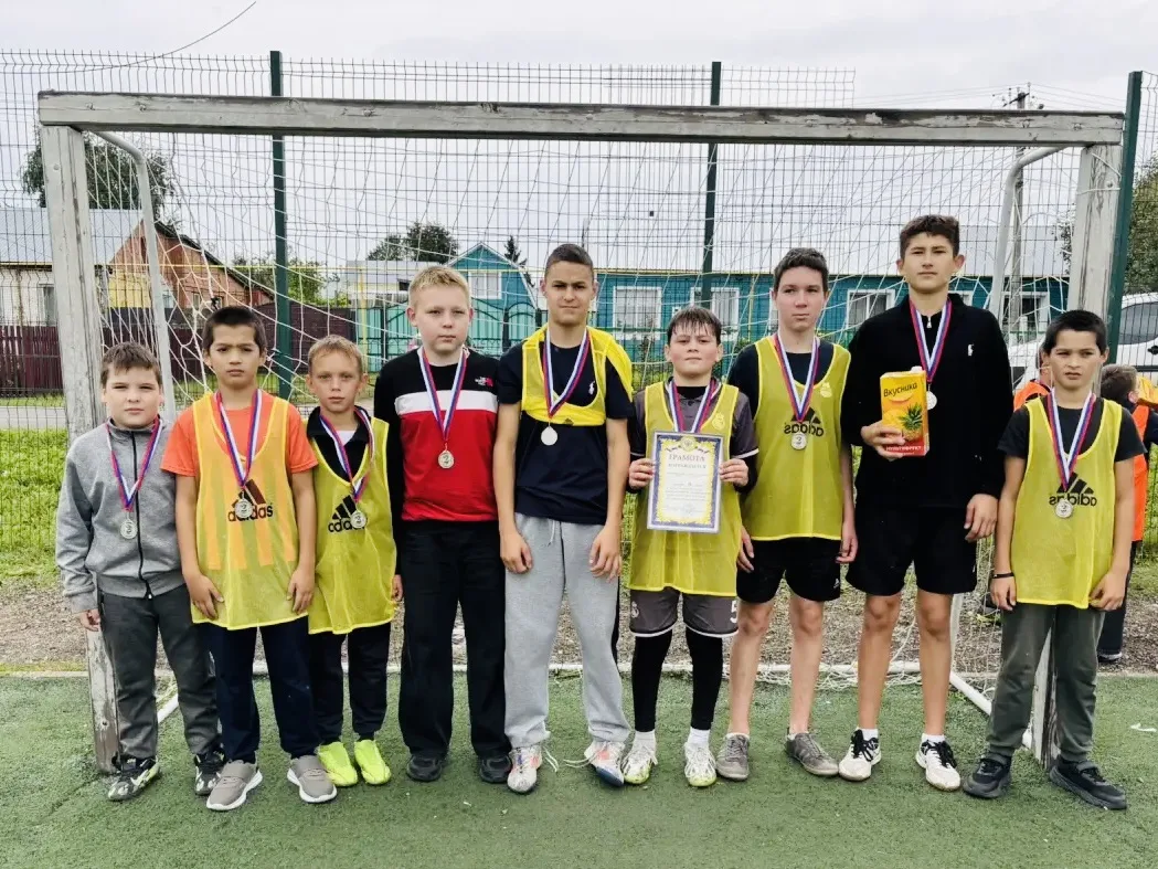 🎉🏆 Команда Базарно-Матакской гимназии имени Наби Даули заняла II место в Кубке Спорти...