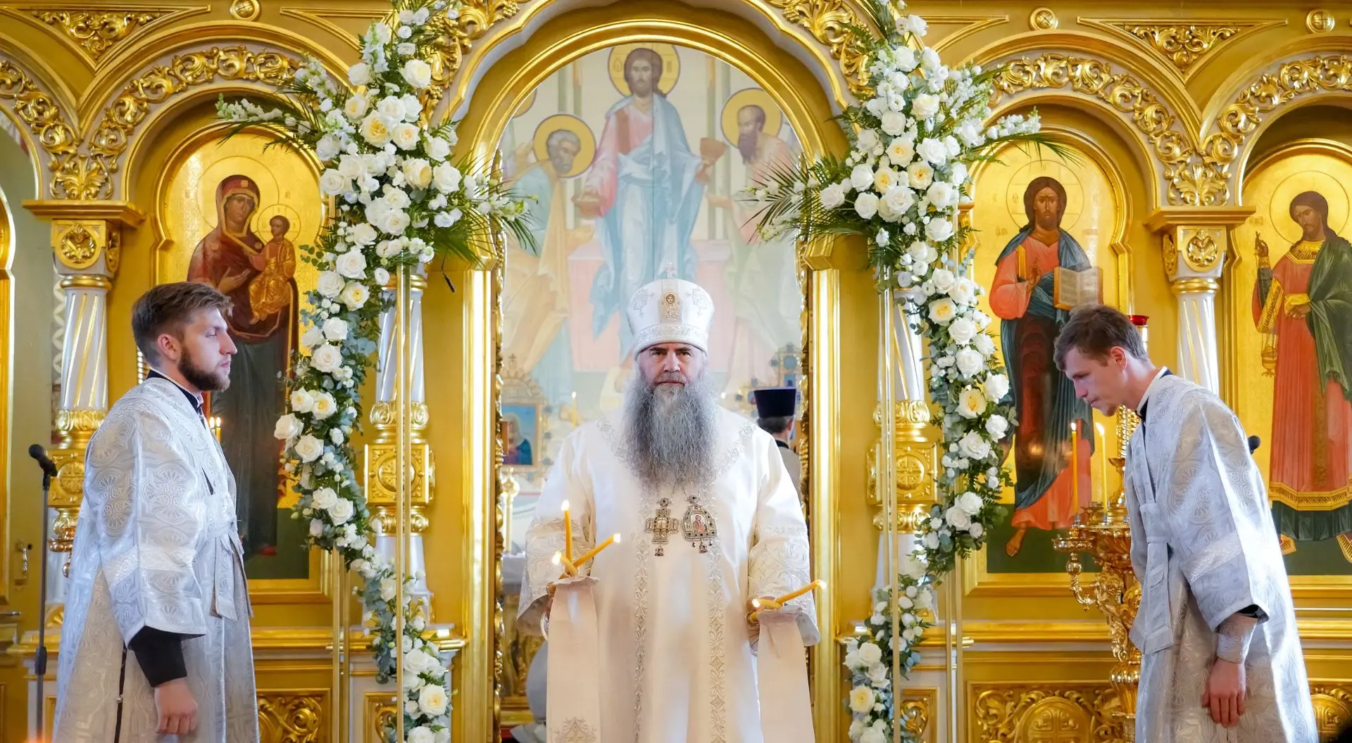 В праздник Преображения Господня митрополит Нижегородский и Арзамасский Георгий соверши...