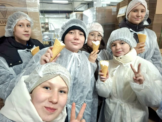 🍦В рамках проекта "Живые уроки" обучающиеся 6К класса отправились на самую вкусную экскурсию – на за