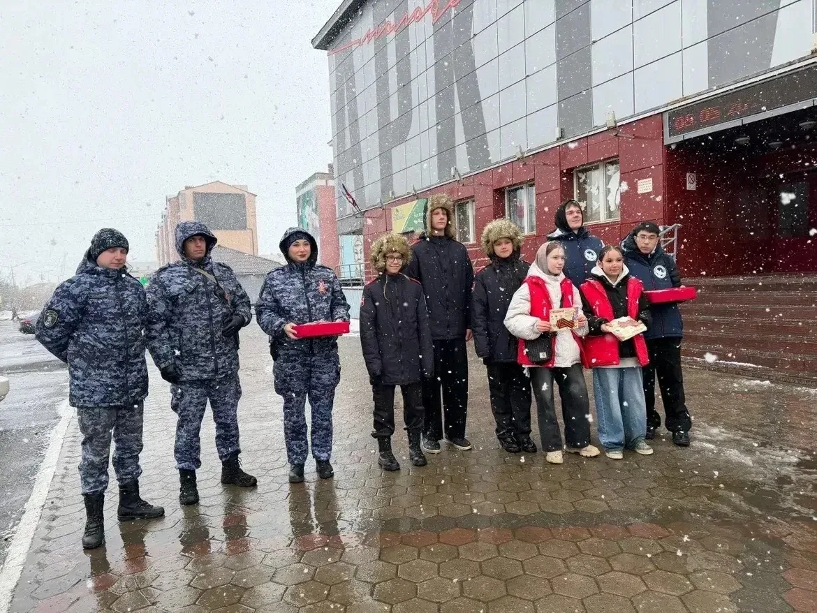 Учащиеся 8 «А» класса присоединились к патриотической акции 🇷🇺🎗️