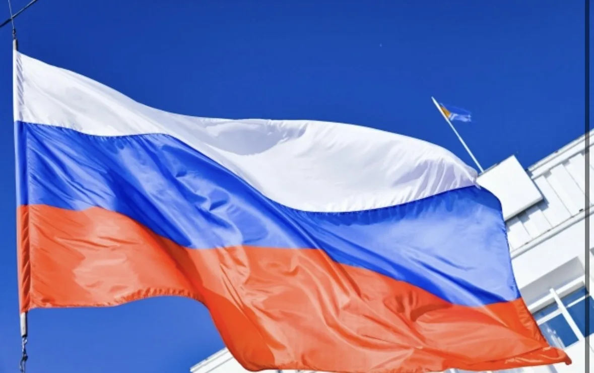 Триколор над страной: гордость, сила, единство 🇷🇺