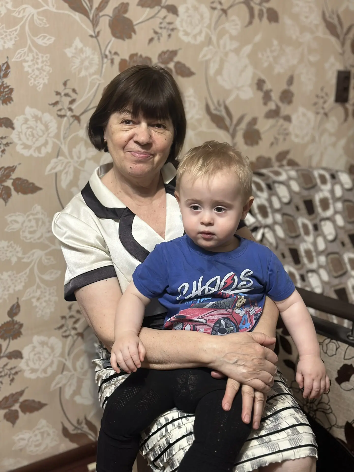 🧒🧑‍👶 РАДОСТЬ БЕЗ ПОДАРКА. Почему важны бабушки и дедушки❓  Знаете, дорогие друзья, многие взрослые ж