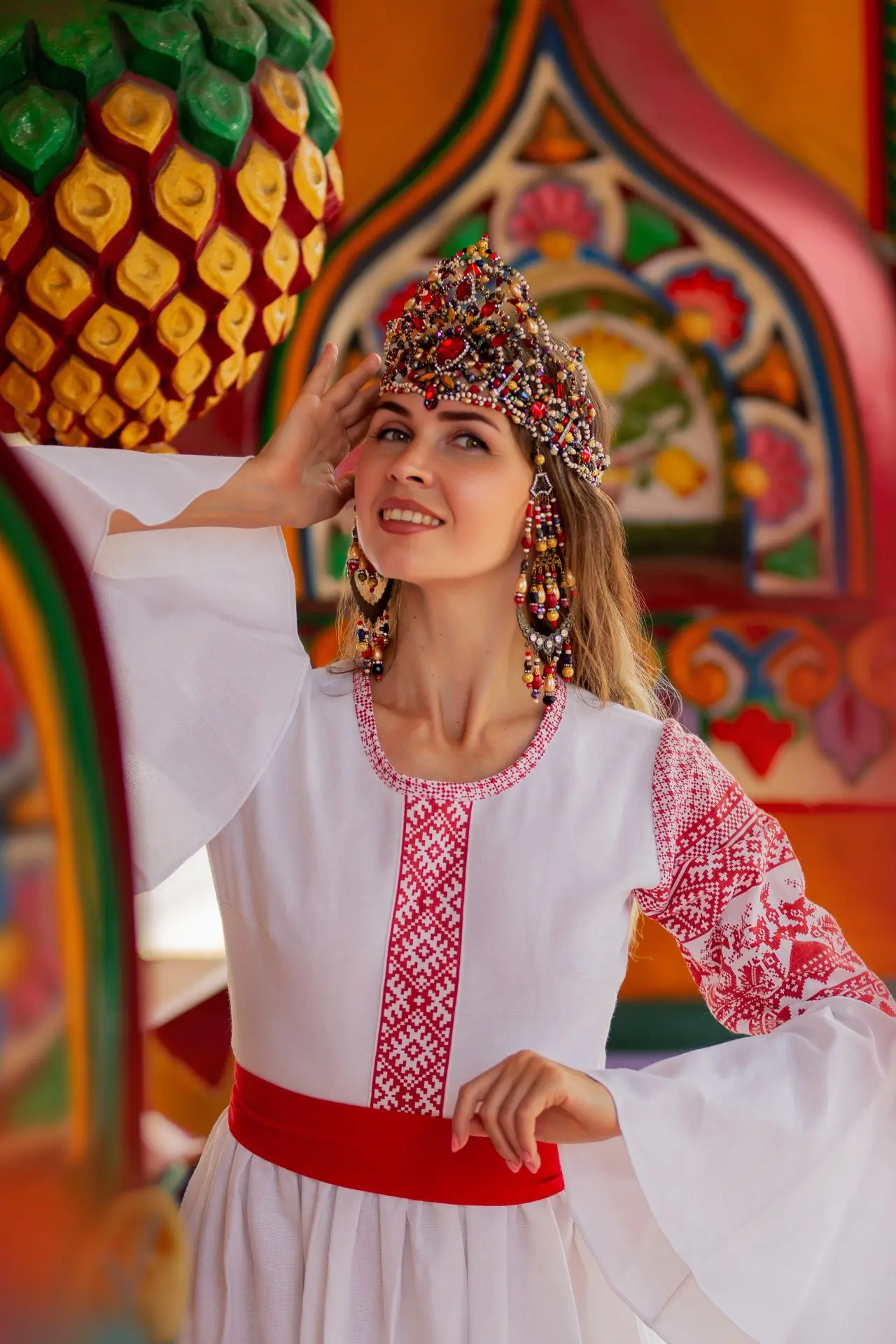 Венец «Жар-птица» от Славеры — тот самый, что любят наши участницы. В прокате в Тереме....