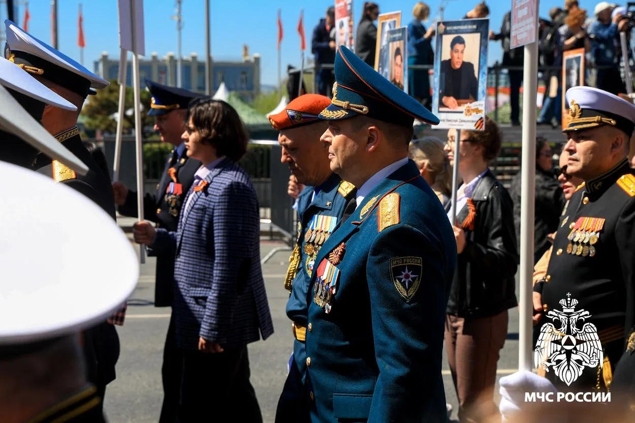 🇷🇺Курсанты ДВПСА прошли в Параде Победы во Владивостоке  9 мая во Владивостоке на центральной площад