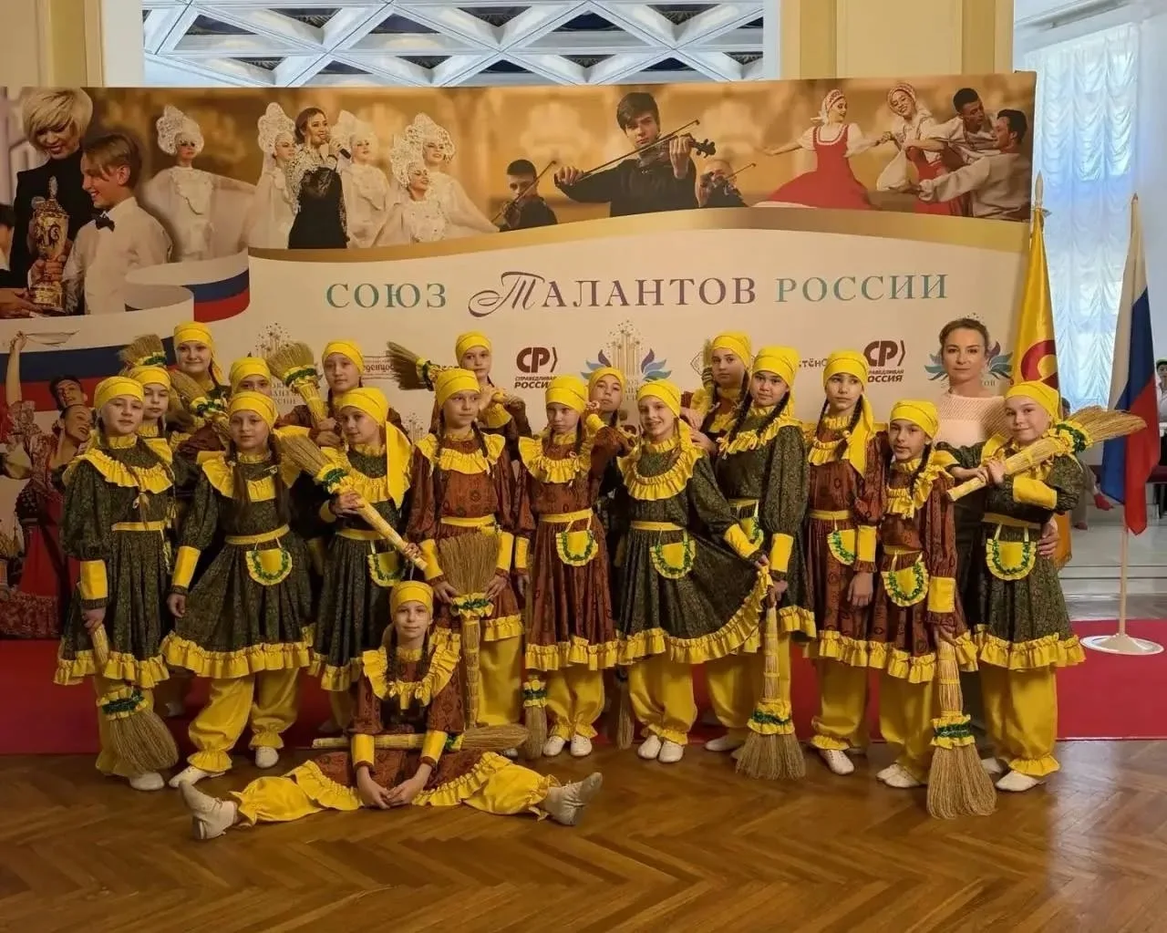 💥 Наши ученицы 6а класса Лещева Вероника и Лещева Маргарита зажгли в Москве.   Достойн...