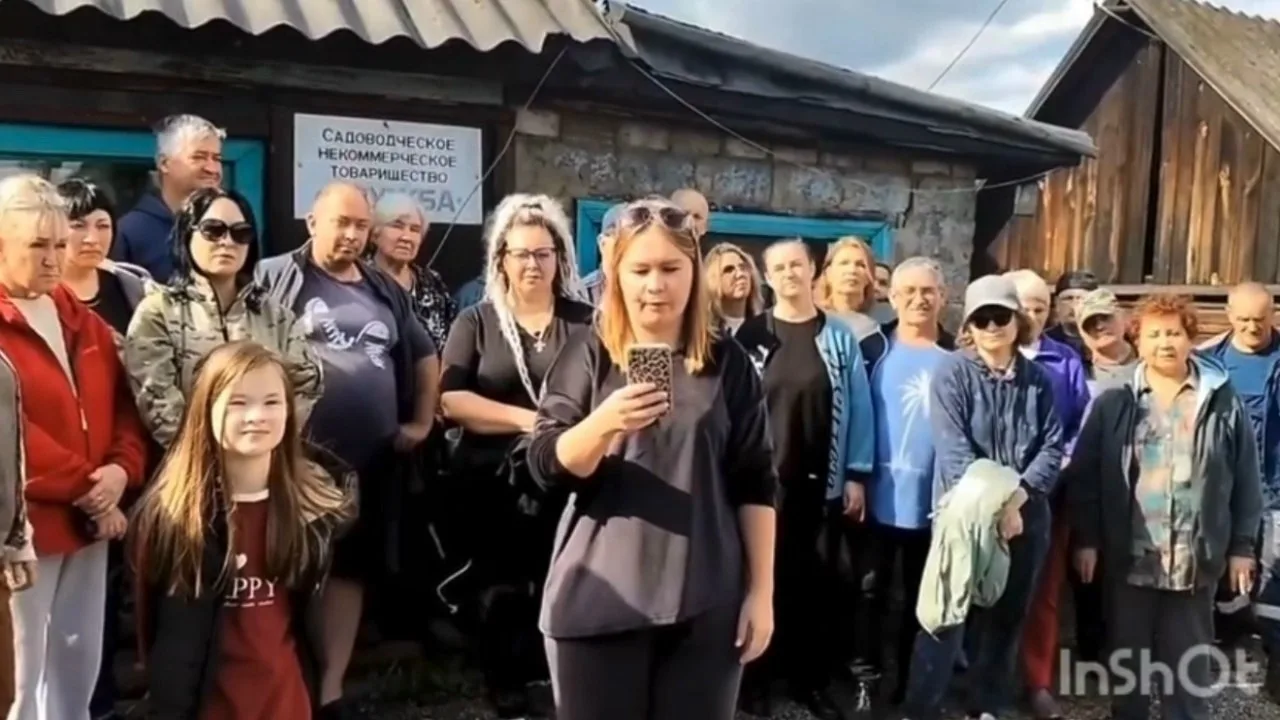 Дачники новокузнецкого СНТ Дружба жалуются на участившиеся визиты медведей. По словам м...