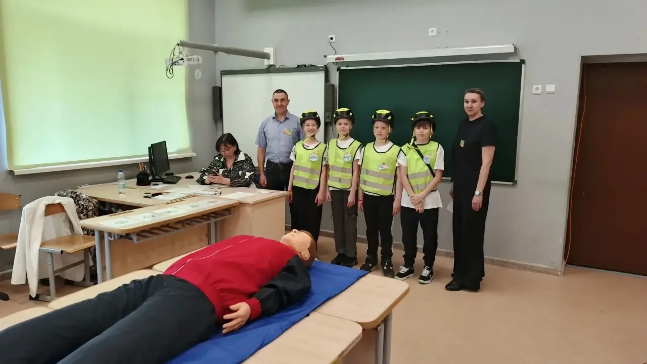 Отряд 5 «Б» класса принял участие во Всероссийском конкурсе юных инспекторов движения «Безопасное ко