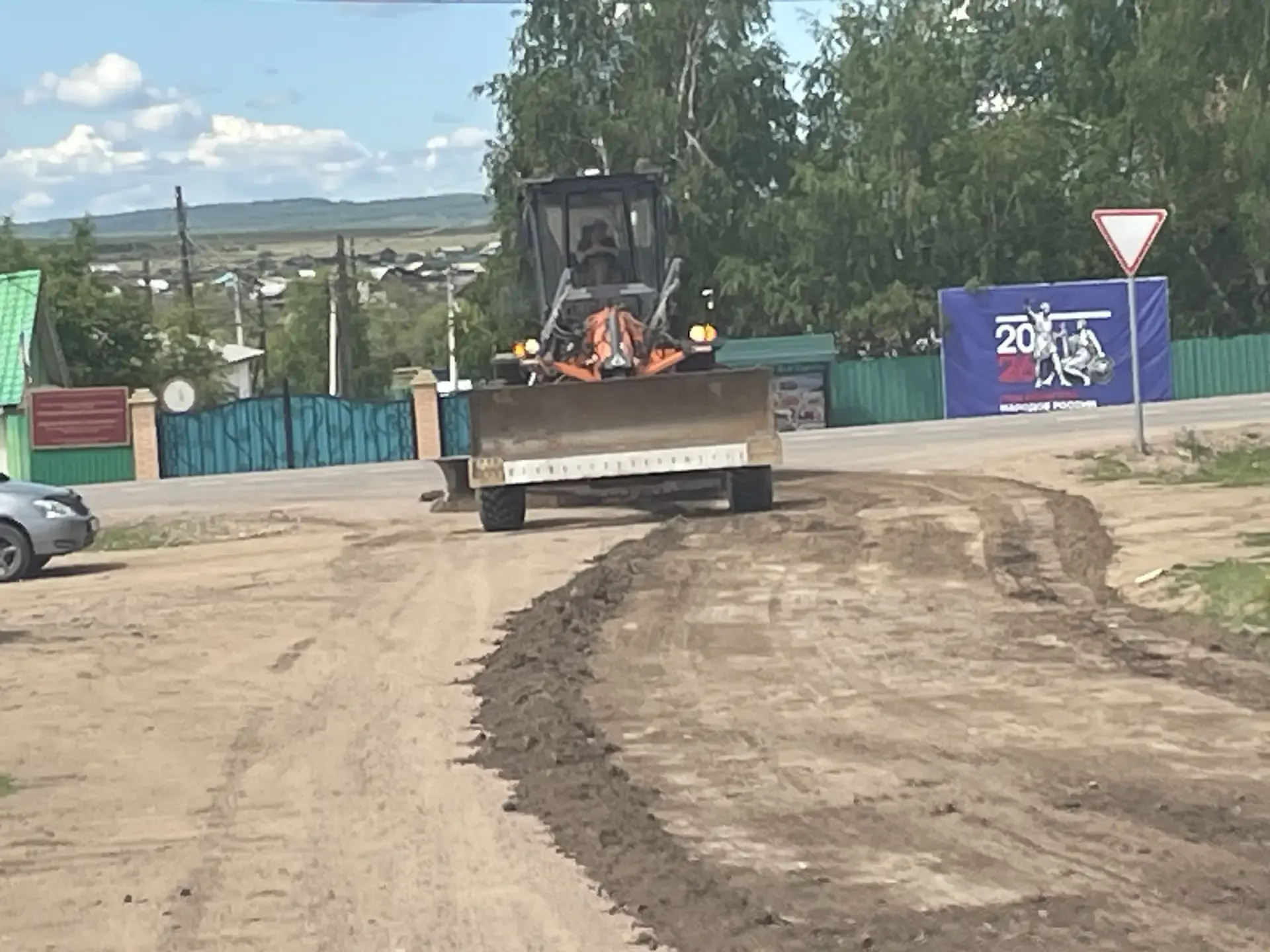 В период с 8 по 11 июня 2026 года  проведены работы по профилированию  дорог в целях обеспечения бес