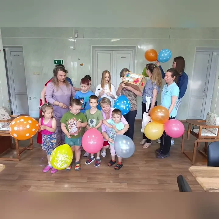 ✨ Сундучок добра продолжает свой путь по Ленинградской области! Акция инициирована РООЛО "ПАССД"  и 