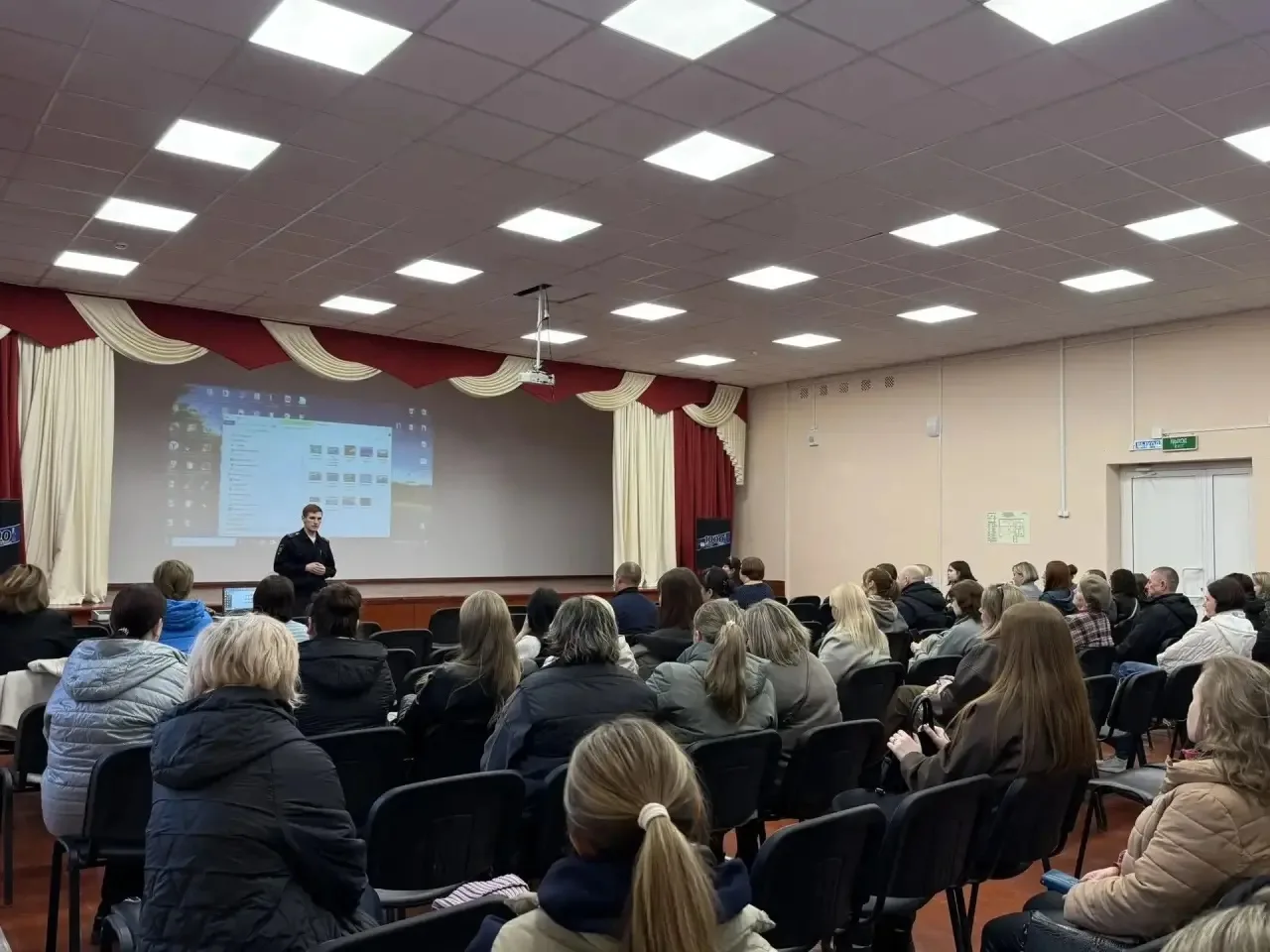 🧡 Родители, педагоги и безопасность: итоги собраний 14–15 апреля  ✅В нашей школе прошли два больших 