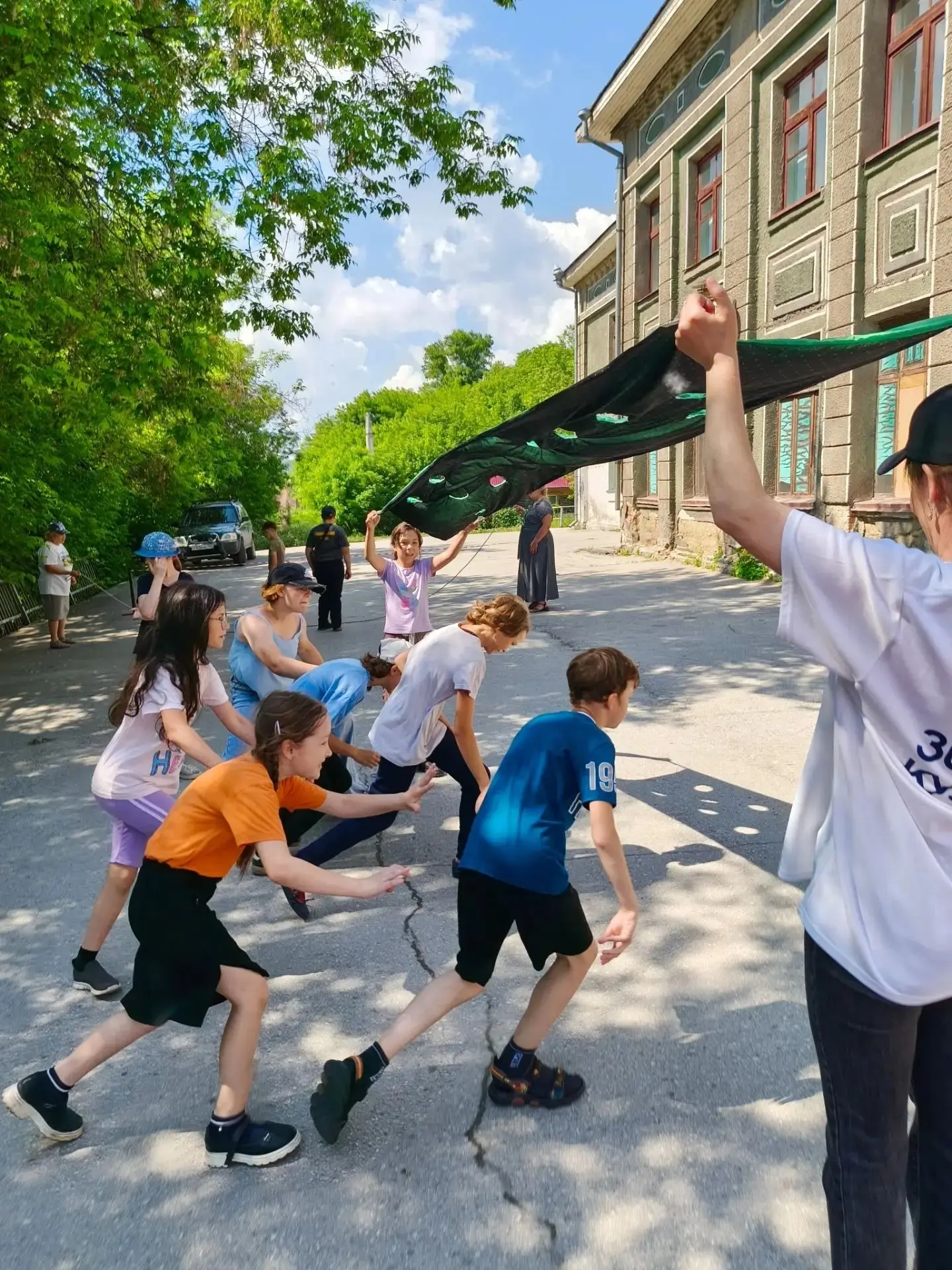 🌈 ВКЛЮЧАЕМ ЛЕТО НА МАКСИМУМ 🌈

Сегодня состоялось закрытие пришкольного лагеря школы №6!

✨🥰🌈🍭 