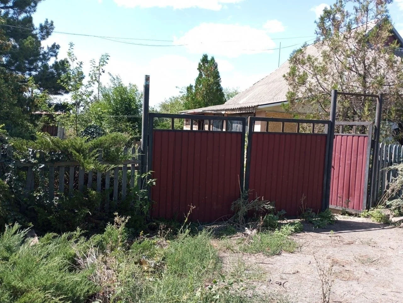 Продам дом 80 м² на участке 12 сот. в пгт Ольгинка, Волновахский район