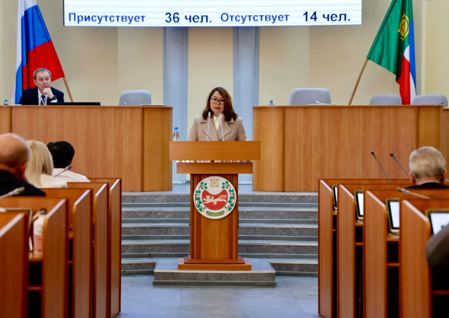Депутаты парламента утвердили изменения в закон о местных выборах
