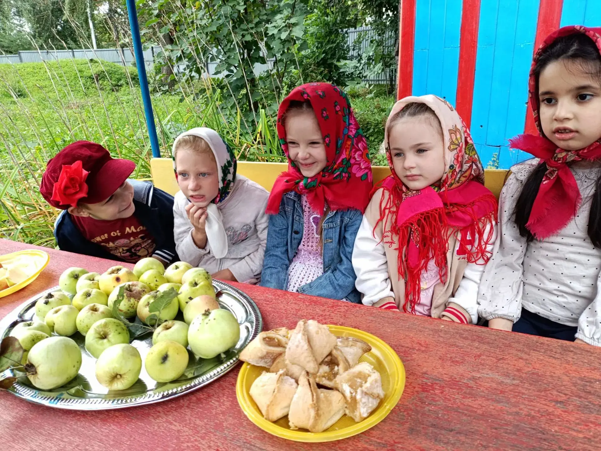 Яблочный спас в старшей группе
