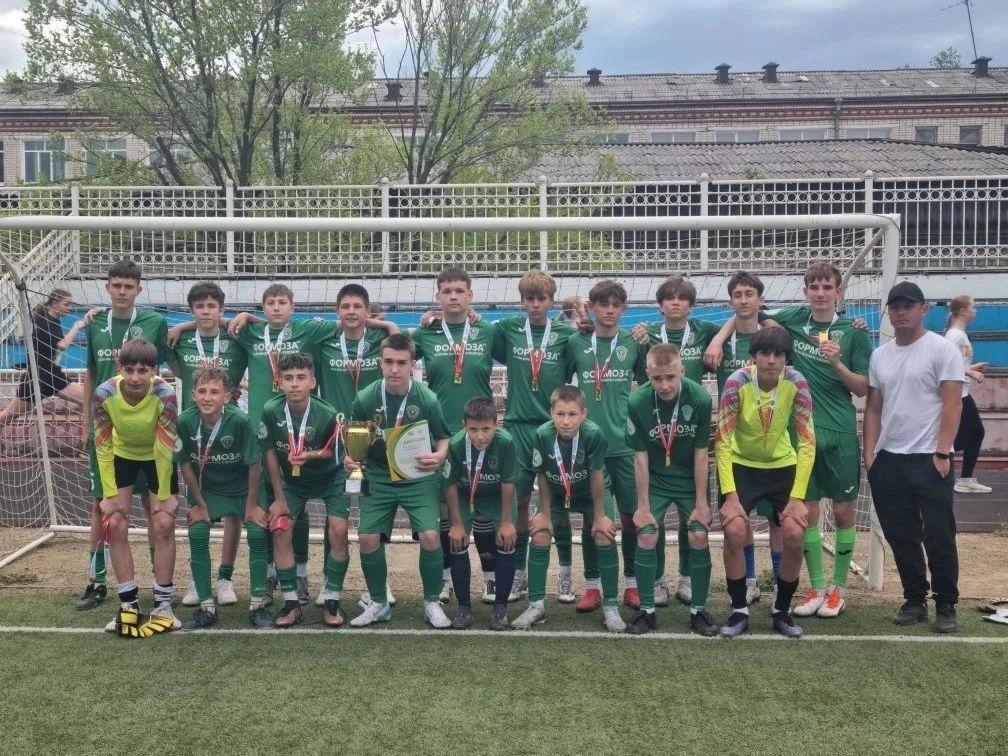 🏆🥇 место на II этапе «Кожаного мяча» городской дивизион!
Обучающиеся спортивной школы: Атарщиков М