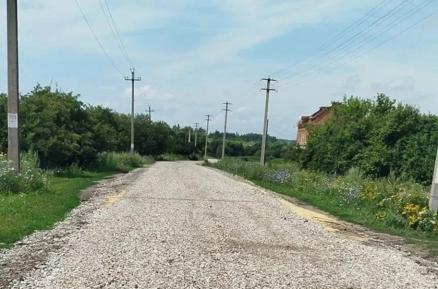 В Озерках и Новозахаркино отсыпали щебнем 4 км улиц

В Новозахаркином сельском поселении завершился 