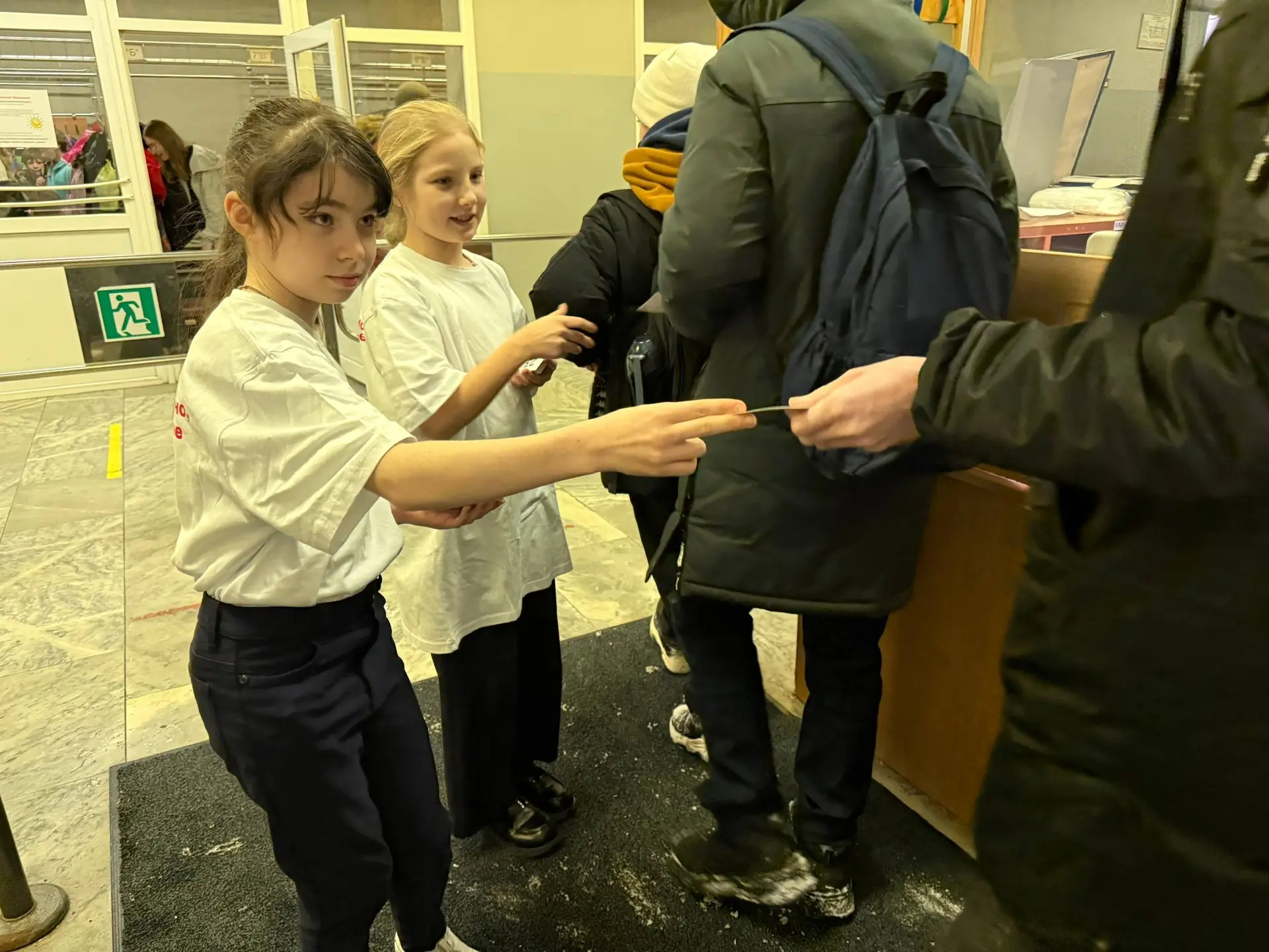 С наступающим Днём защитника Отечества! 🇷🇺   В Инженерной школе №1581 сегодня прошла предпраздничная