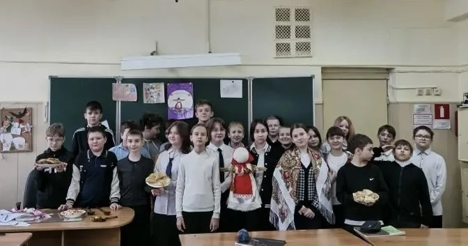 🌼🥞 Сегодня в 5А классе прошло яркое внеклассное мероприятие, посвященное началу Масленицы!   Классны