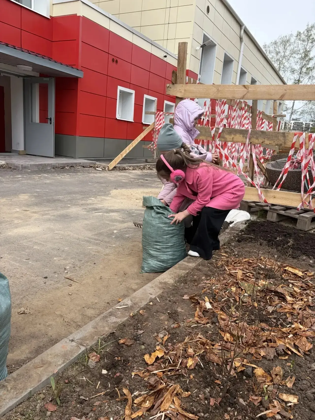 🇷🇺 Память живет в делах: проект 1 «В» класса 🌿  В преддверии великого Дня Победы наши самые юные, но