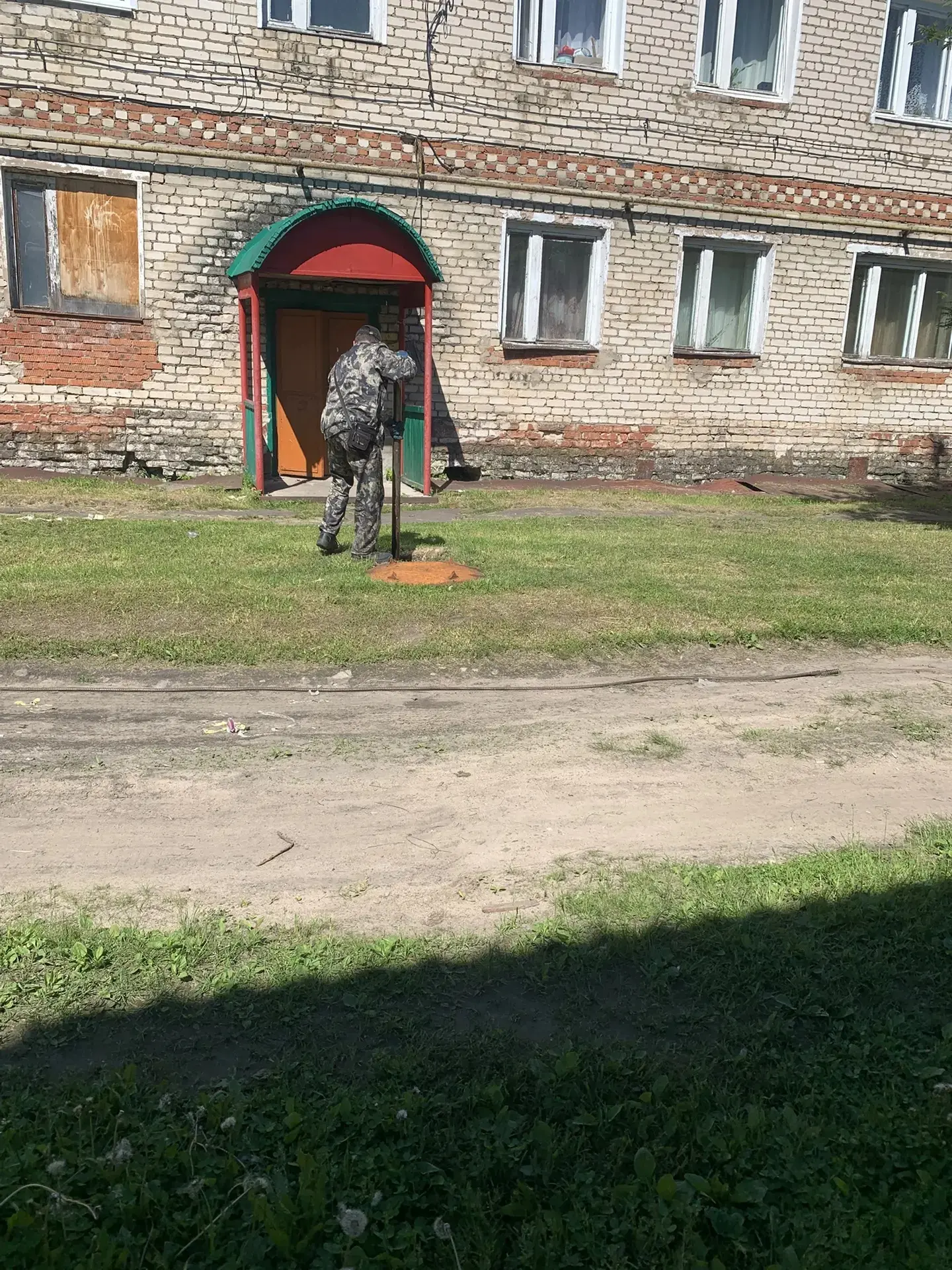 Профилактические мероприятия системы водоотведения ул. Карповская д. 39, ул. Леспромхозовская д. 6