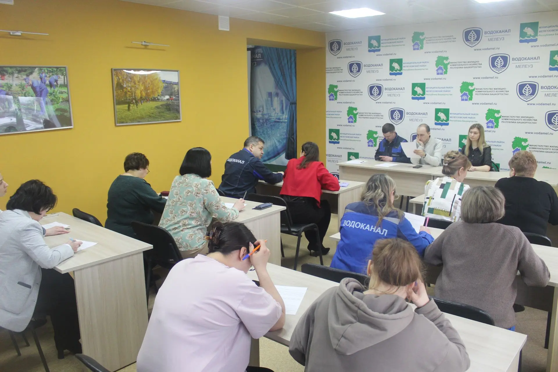 В ООО «Водоканал» проходит плановая аттестация работников абонентского отдела, направленная на всест