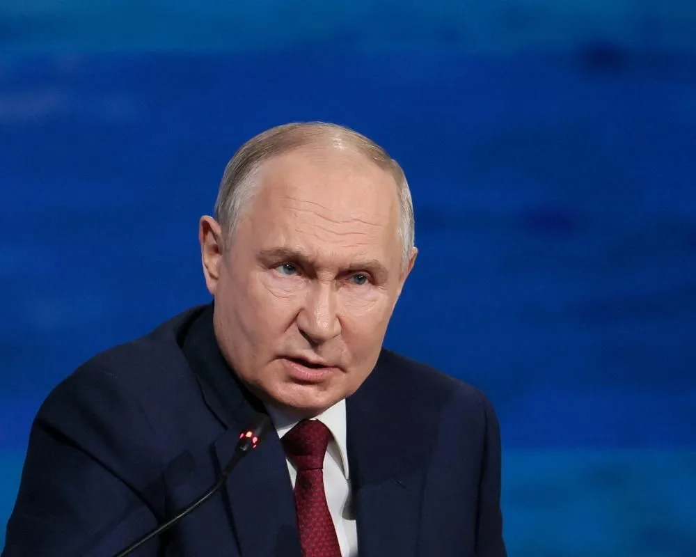 ⚡⚡⚡🇷🇺Нужно помогать своим людям и детям.