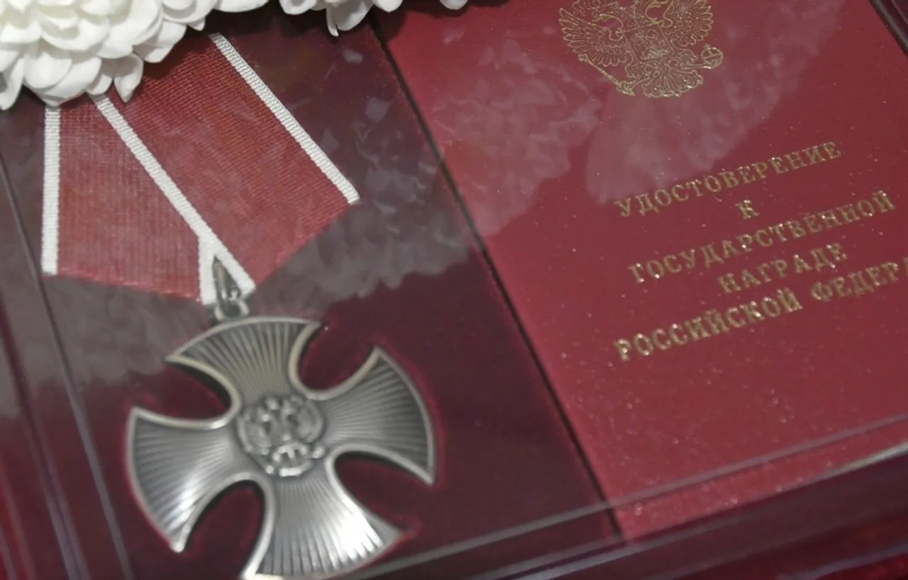 🏅 Ивановка передала орден племяннику после вмешательства суда и приставов