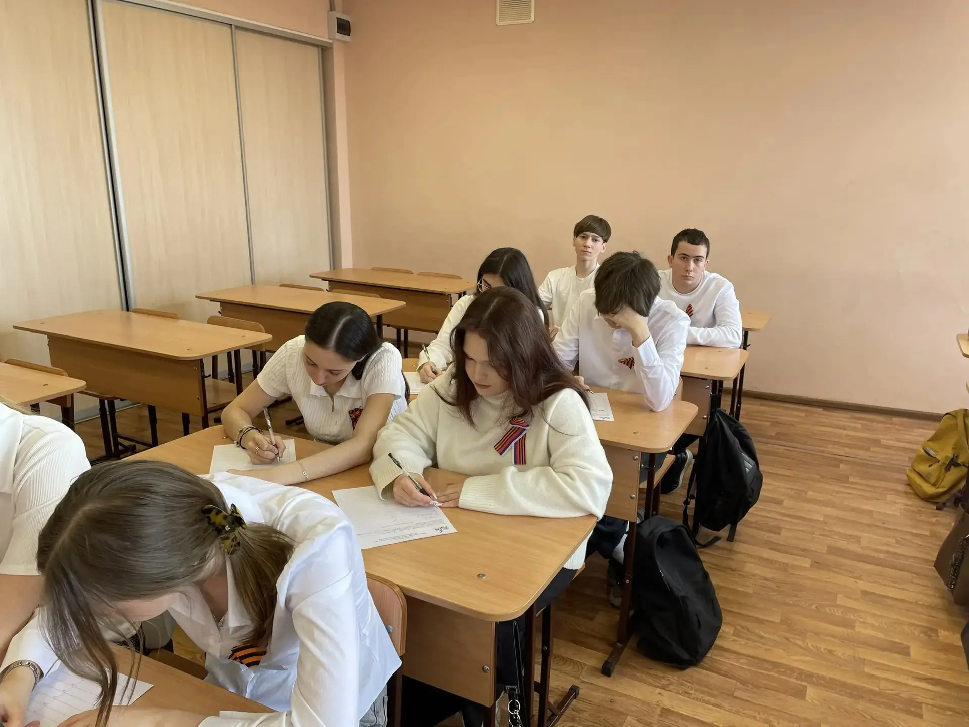 🗳️ 10 "А" класса проверил свою избирательную грамотность! 🗳️  Сегодня обучающиеся 10 "А" класса прин