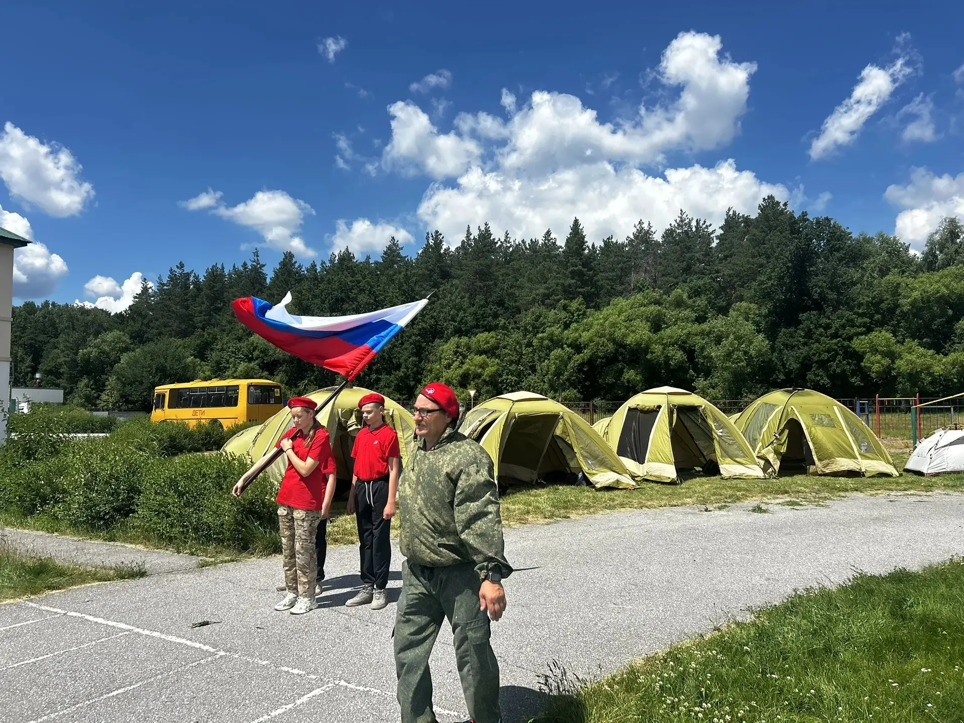 🏕️☀️Открытие палаточного лагеря: первый день настоящих испытаний!

🏕️☀️23 июня в МБОУ СОШ с.Девица