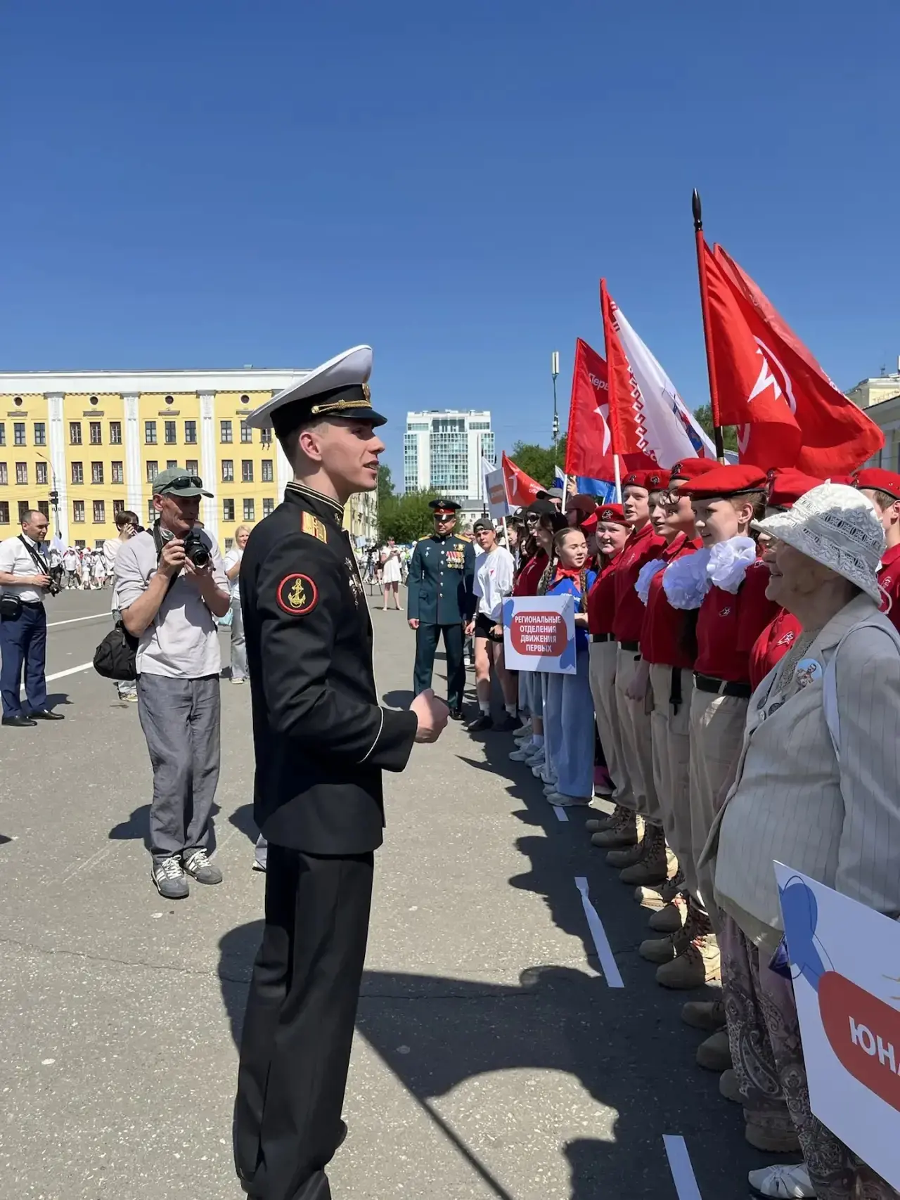 🇷🇺 Гордость школы №40: кадеты на параде ко Дню детских общественных организаций  Сегодня, 19 мая, во