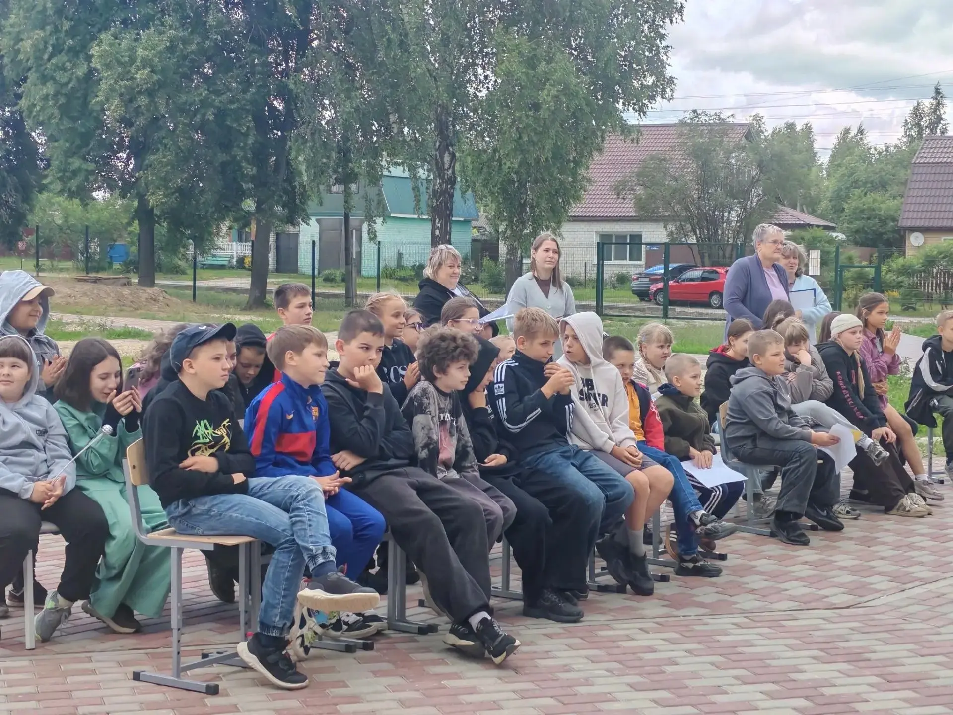 День 13 в «РОСТКЕ»: Минута славы зажигает звёзд ✨🎤
17 июня в нашем лагере прошёл долгожданный День 