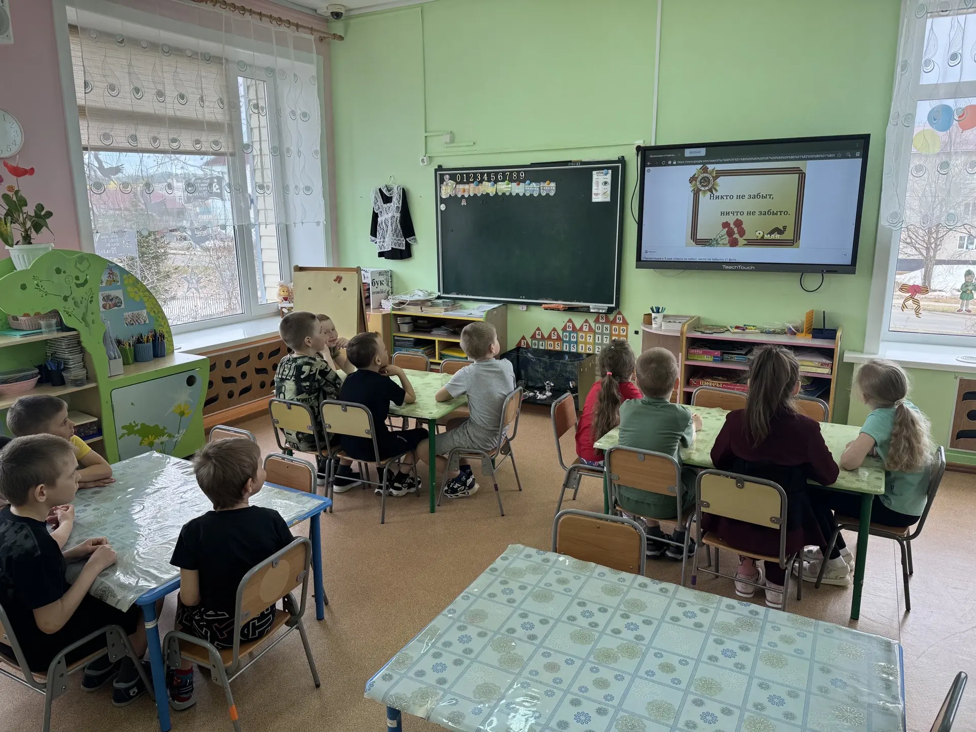 В подготовительной группе «Гномики» завершилась тематическая неделя, посвящённая Дню По...