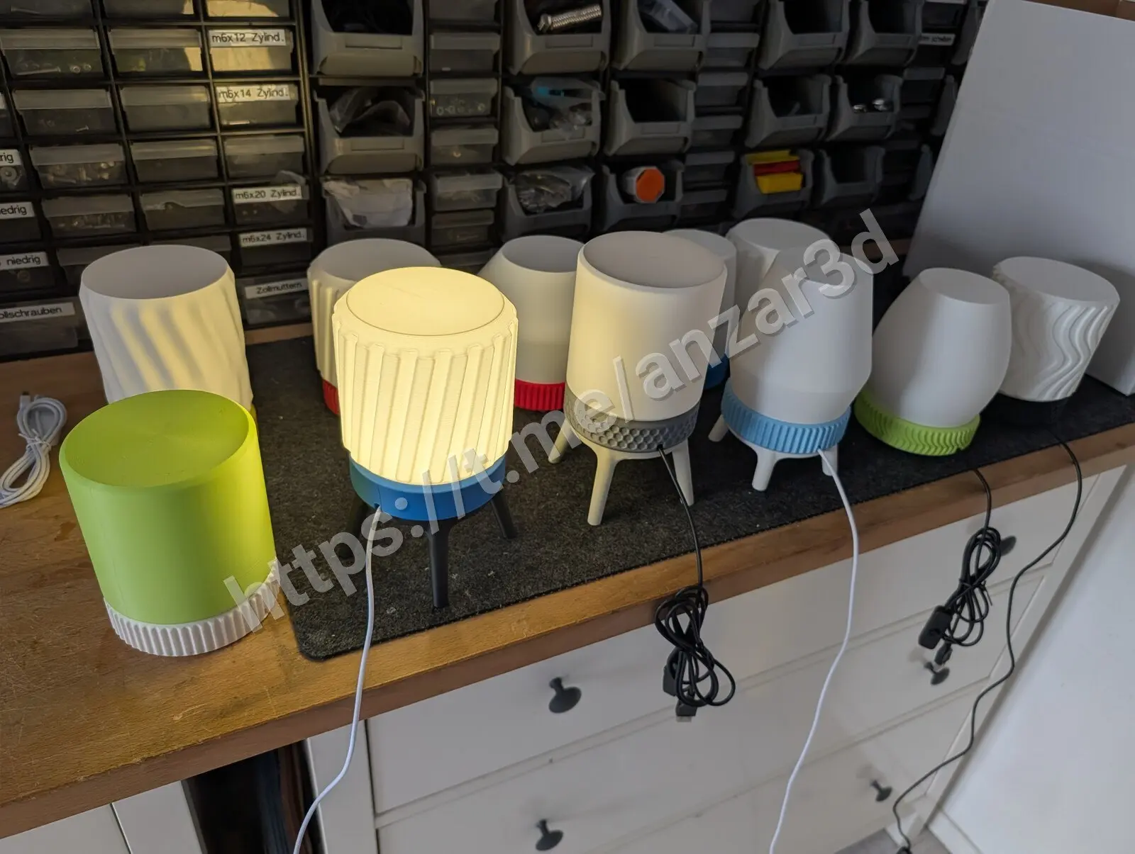 💡 Модульные настольные лампы