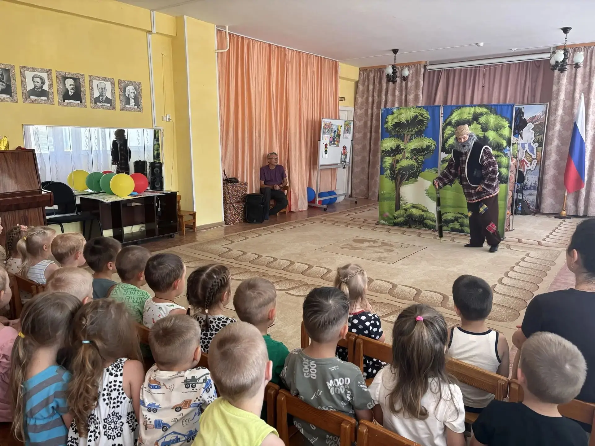 Театр в детском саду — это всегда праздник! 🎭 Сегодня наши воспитанники стали участник...