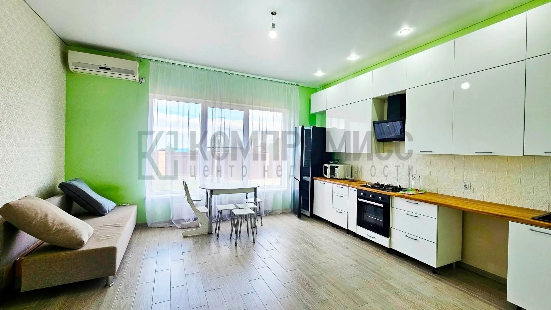 🏠 ID 117609732 Адрес: Краснодарский край, Абинский р-н, ст-ца Холмская  📍 Новый дом с современной пл
