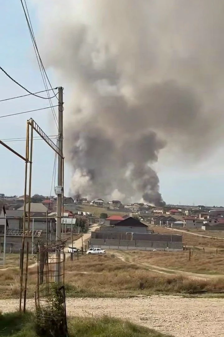 Хасавюрт в дыму: на свалке крупный пожар, жители жалуются на токсичный запах