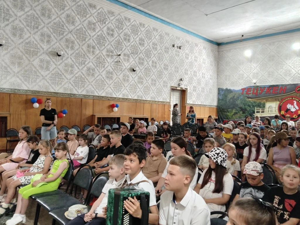 📢 10 июня в Доме культуры села Синявское состоялось увлекательное мероприятие, посвящё...