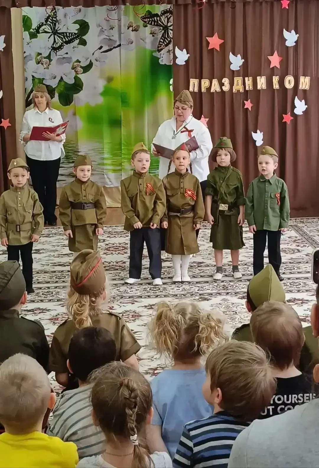 ДОШКОЛЬНИКИ О ПОБЕДЕ   🔥В преддверии Дня Победы в дошкольных отделениях нашей большой школы царила а
