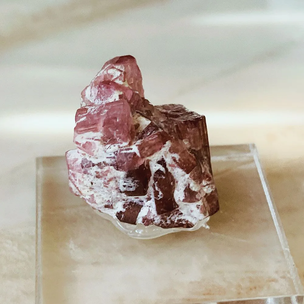 Кристаллы турмалина на сайте в разделе https://zabaykalye-gem.ru/turmaline#tourmalinecr...