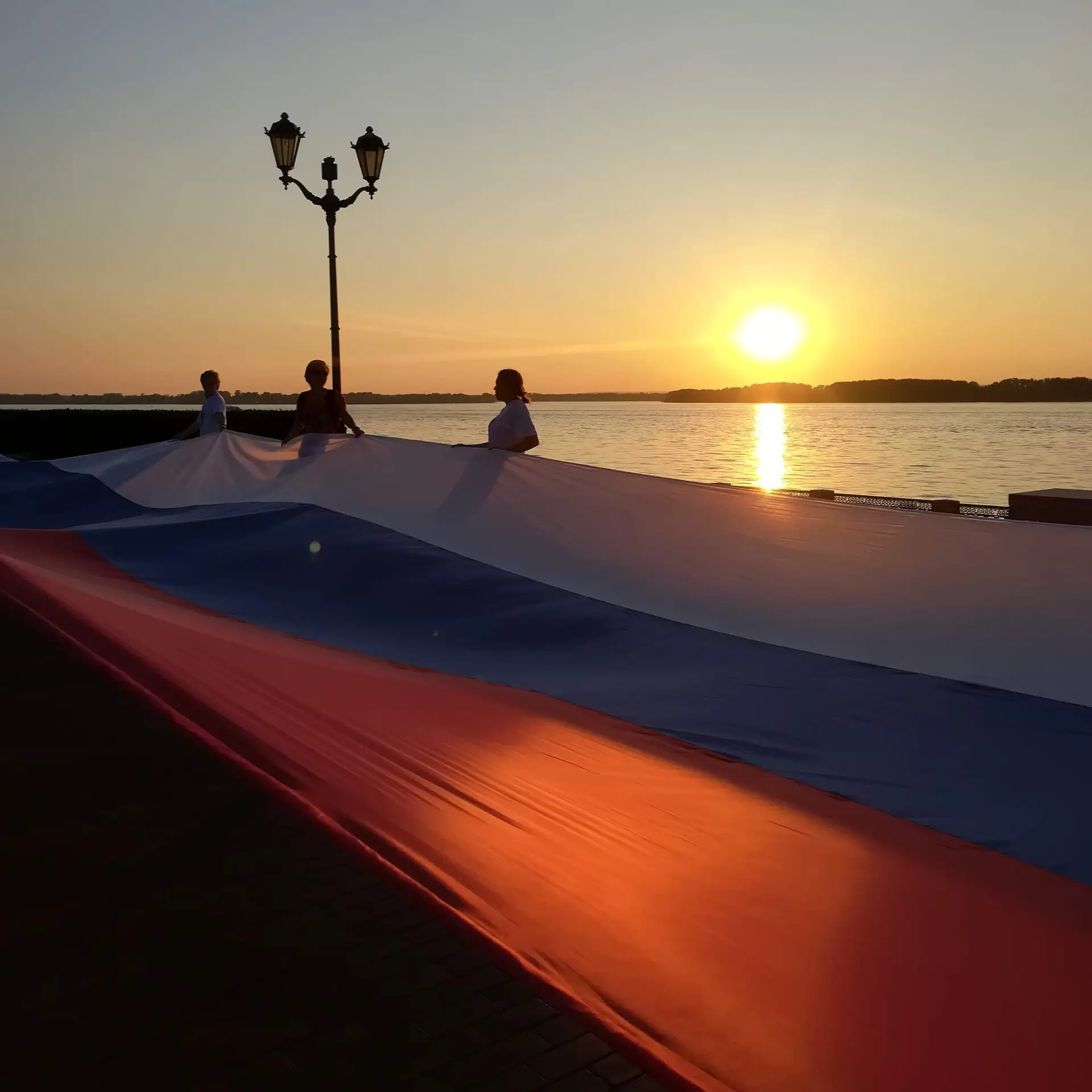 🇷🇺 Сегодня – День Государственного флага России