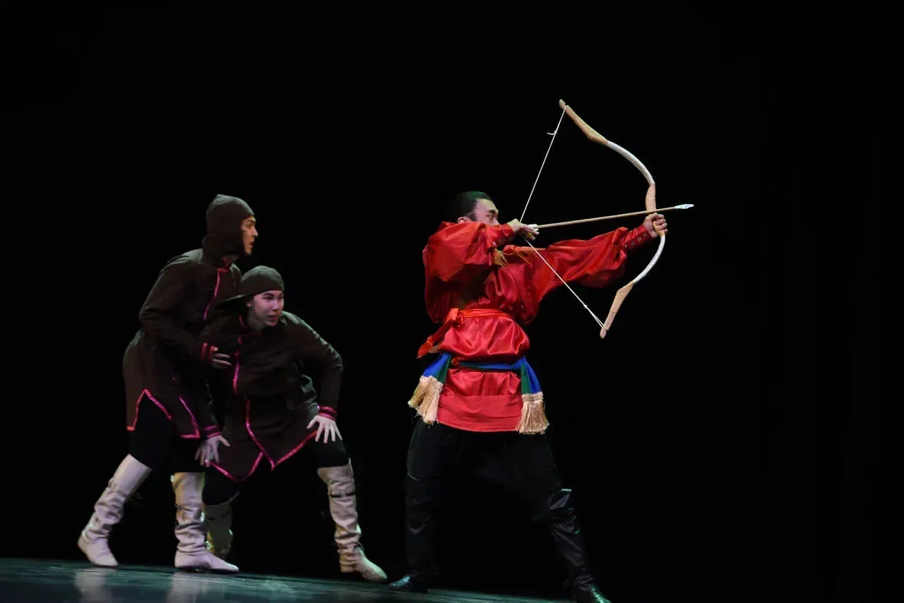 Коллективы Хакасской филармонии выступили в городах исторических регионов🎭  Гастроли прошли в Червон