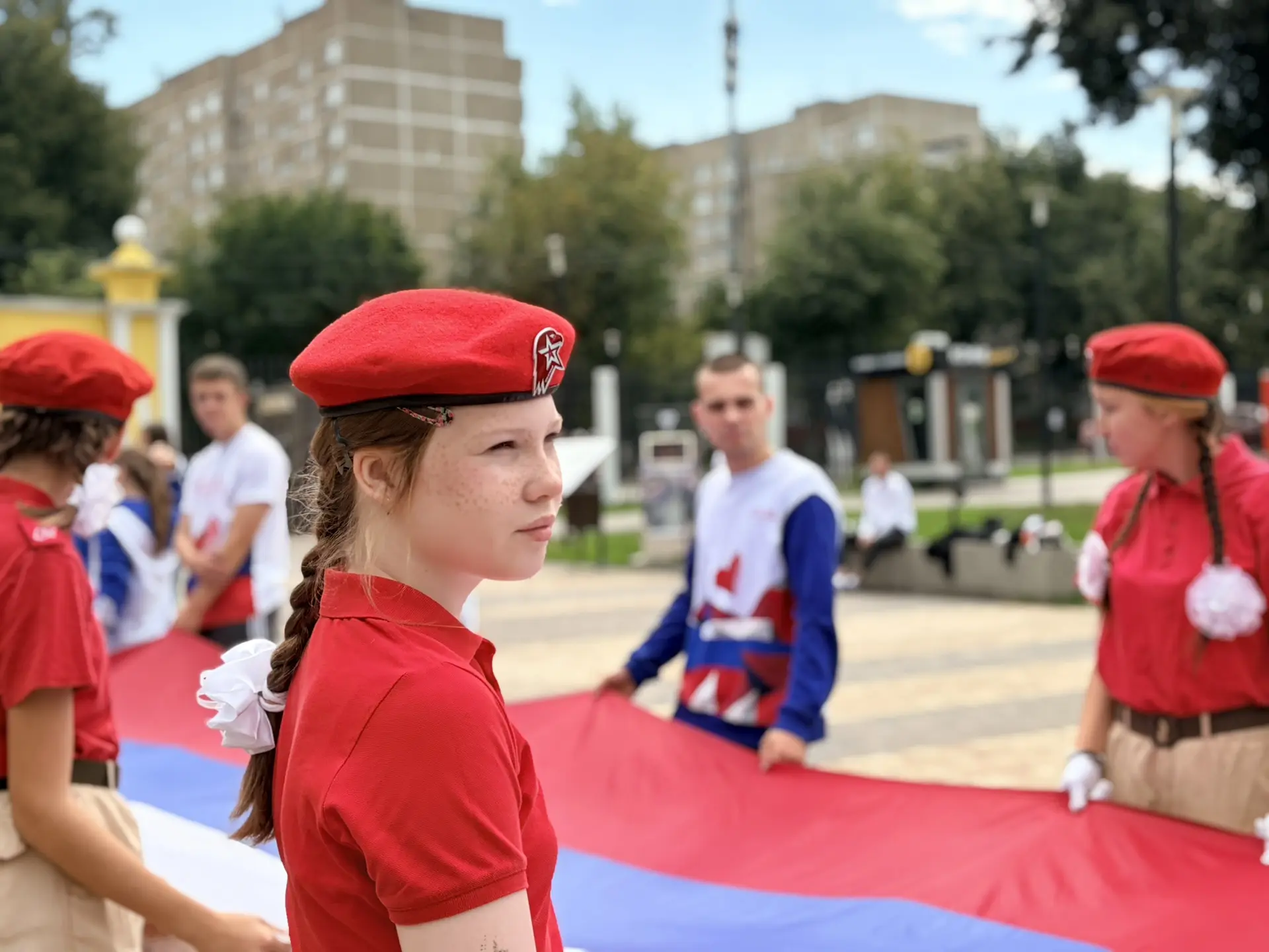 🇷🇺 Сегодня мы отмечаем День Государственного флага Российской Федерации — праздник, к...