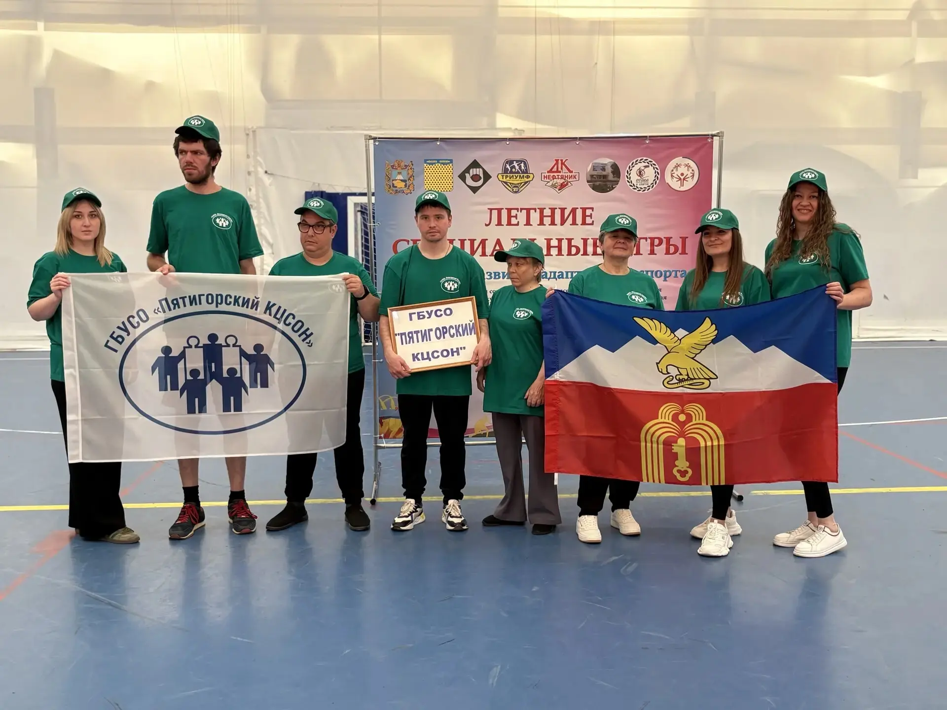 💪 Спорт без границ: Наши ребята — молодцы! 🏆

Команда получателей социальных услуг Пятигорского це